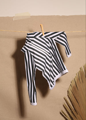 RASHGUARD UPF 50+ SUN SAFE SWIMWEAR RAYÉ NOIR ET BLANC